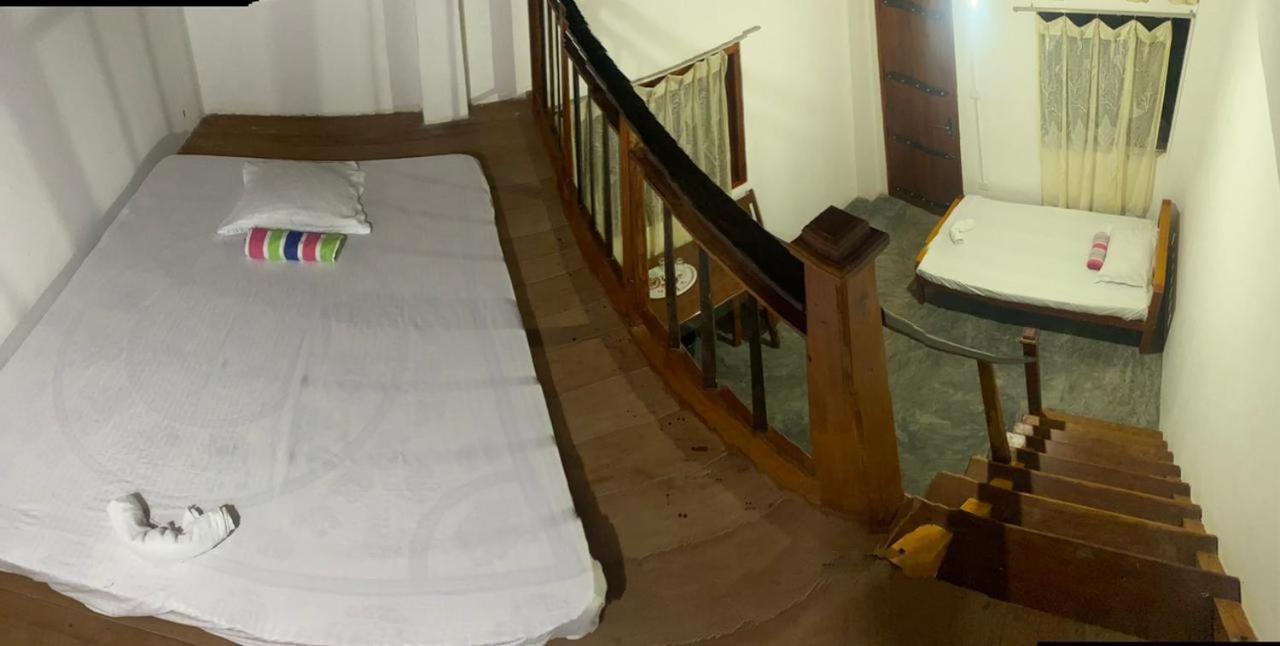Sunil'S Homestay Sinharaja Kalawana Quarto foto